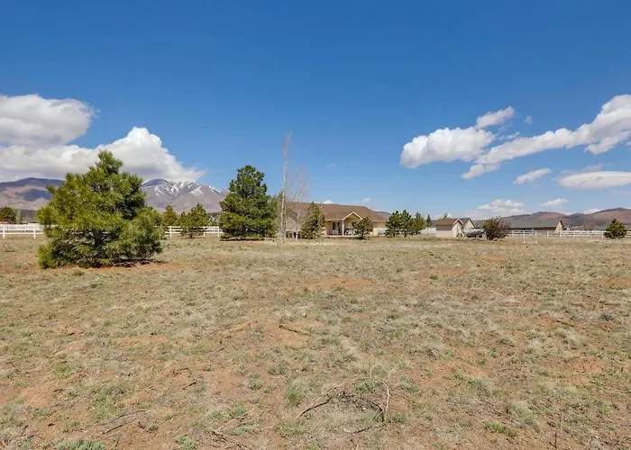 Holiday home Flagstaff W/ Hot Tub & Mountain Views